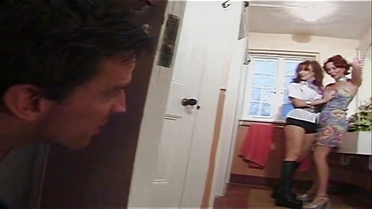 Big Omar's British Adventures: Groovy Anal Girls (2001)