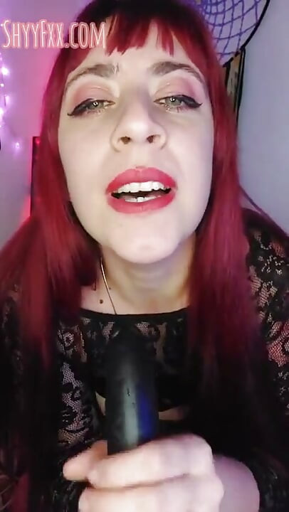 Shyyfxx Your Stepsister Gets Into Your Room and Secretly Fucks You JOI