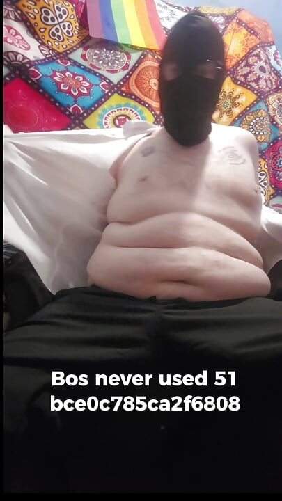 Crossdresser čitanje i striptiz