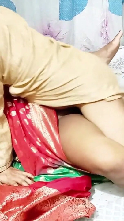德西处女在婚礼上第一次性交- 1 |剪辑 1
