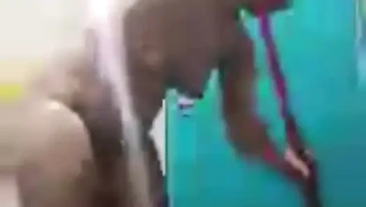 Tante Cantik Bugil Sedang Mandi Bikin Sange