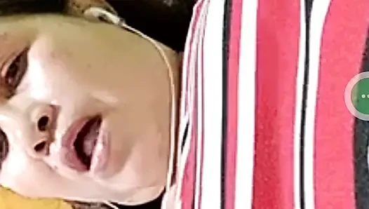 Assy want to sucks my dick .she wants to swallow my sperm