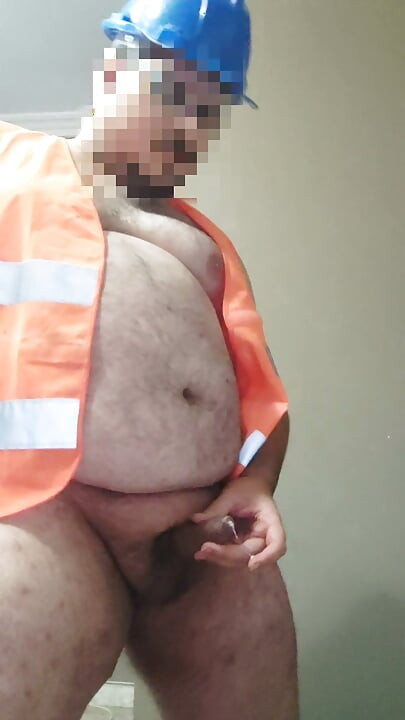 Construction bear wank and cum