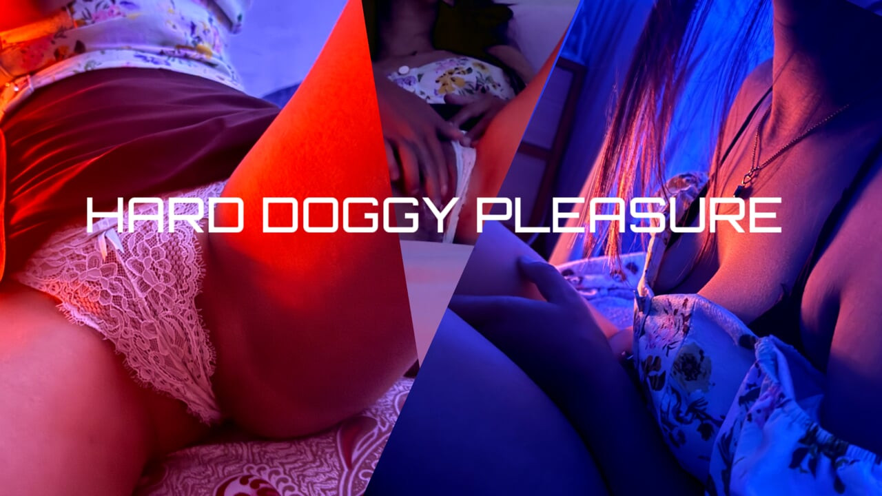 Jebanje moje vruće cure u psećem stilu. Ona stenje i moli me da ne prestanem