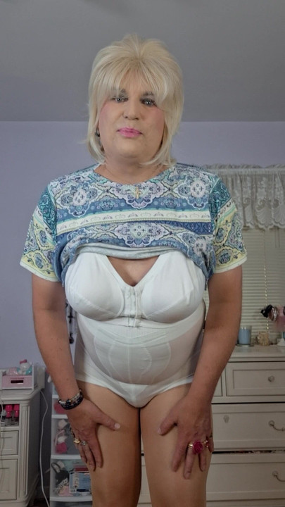 Želim zauvijek biti tvoja meka zaobljena baka!