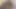 Terk edilmiş bir binada iyi bir arkadaş çiş birikintisine işemek