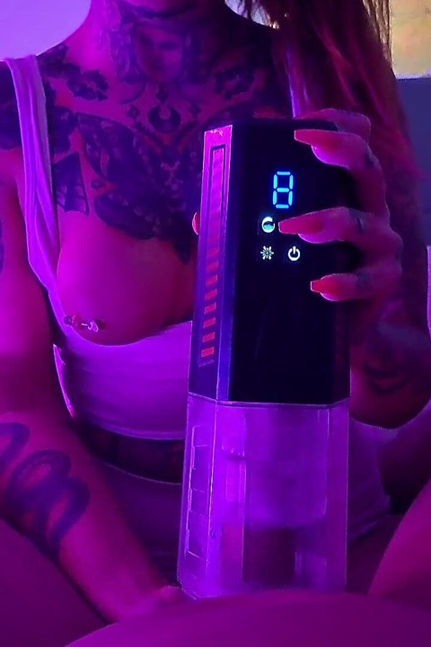 My Girlfriend Uses Cock Sucker Toy on My Big Cock