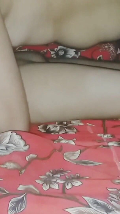 Desi Pakistani Couple Romance, Blowjob and Fucking | Clip 1