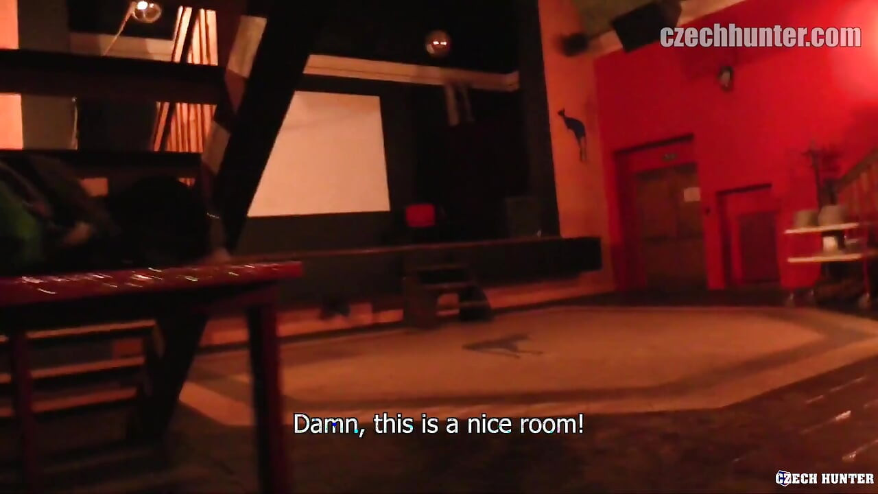 Amateur Czech Hunter Seduces Young Waiter for a Bareback Sex Session Indoors