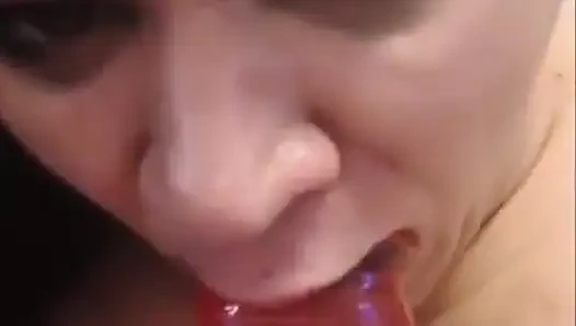 Dildo merah putih dan biru besar