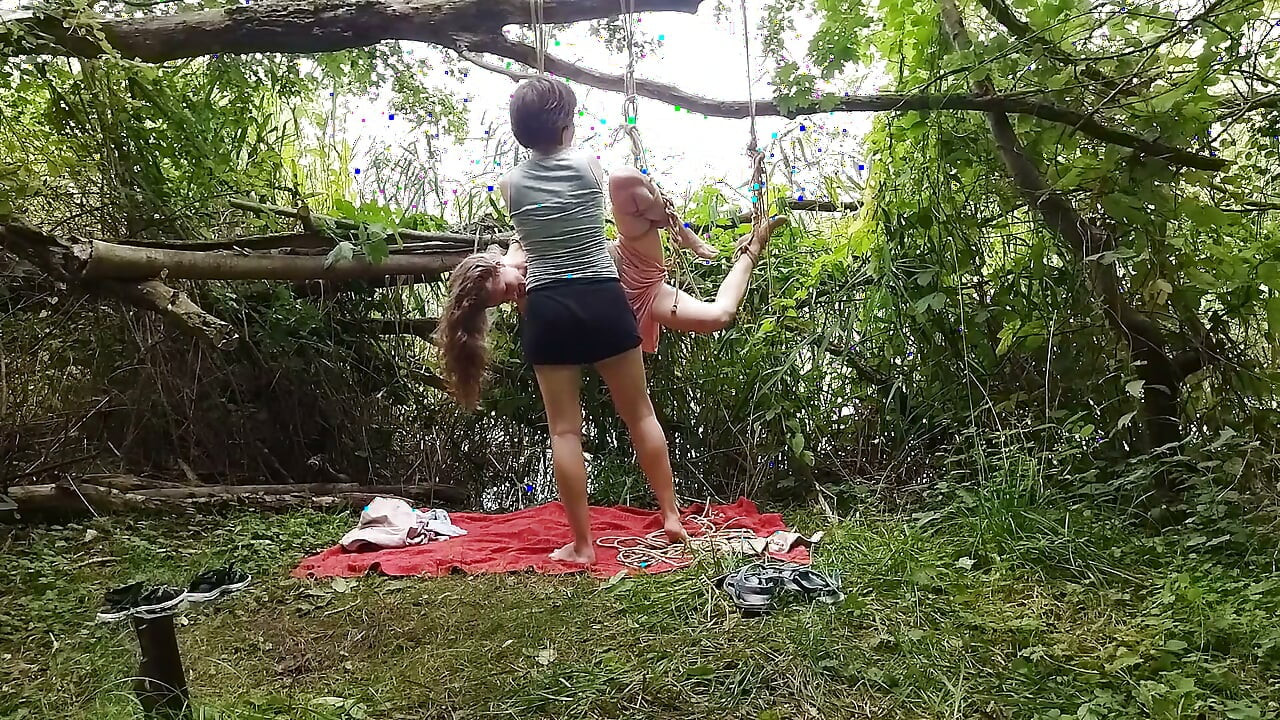 La princesa del bosque se encuentra con pajeras