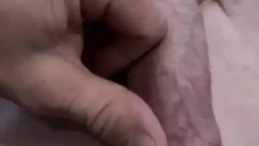 Porno izlerken fışkırtıyor