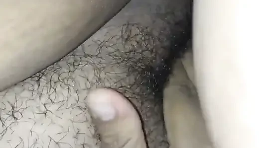 Ngentot memek sempit istriku yang super semok ini! Versi lengkap untuk cewek rambut merah