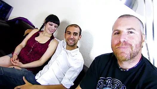 Casting chick is getting fucked on the couch