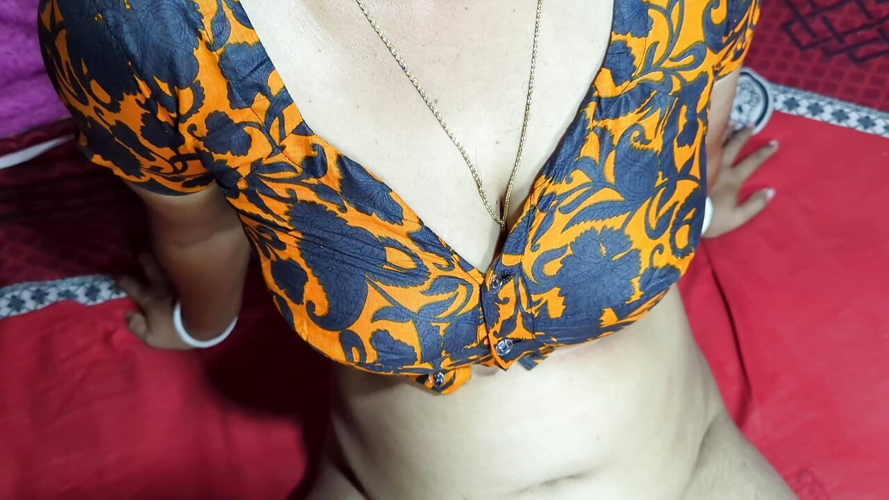 Desi Indian Bhabhi tight pussy fuck hard by Devar, Beautiful babhi xxx viral video in bangla Audio