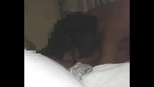 Berhubungan seks dengan wanita seksi di hotel