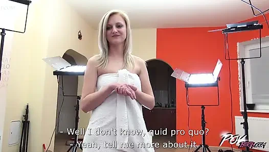 Cewek pirang pemalu ngentot sampai dicrot sperma banyak banget