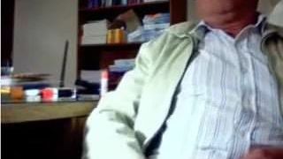 Smooth daddy wanking at office