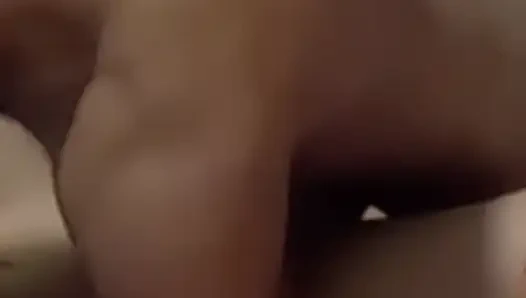 Rus arkadaşımla yatakta tam zaman geçirirken kıskanma