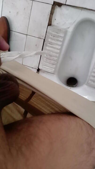 หมอชักว่าวตัวเองในห้องน้ําโรงพยาบาล