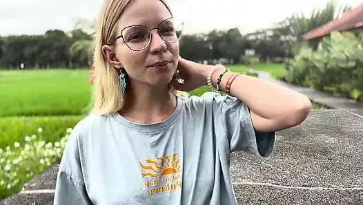 How an AI girlfriend can help you (or break you)