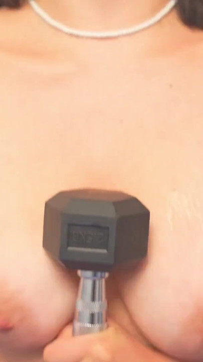 Colombian Slut fucks herself with a dumbbell | Clip 1