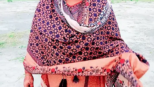 Hoktoml9_Bangladesi village sister-in-law brought me a bag and got on top of me and fucked me.