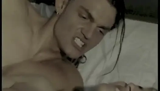 Güzel Anal Için Sıkı Bir Popo, Amına Boşalırken