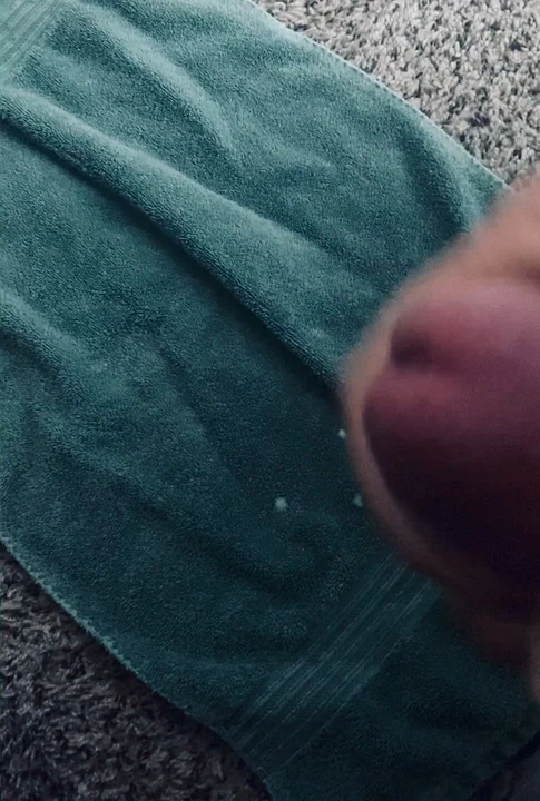 Solo Cumshot