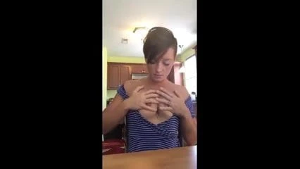 showing tits