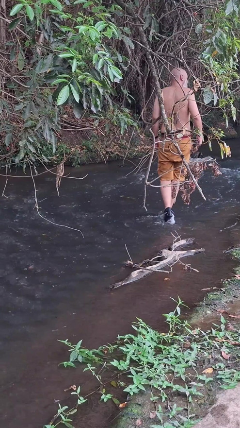 Strangers are caught having sex at the waterfall. | Clip 1