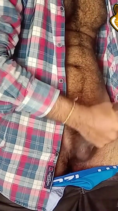 Black cock was masturbated hard and the cock was heated with spit and hot cumshot | Clip 1