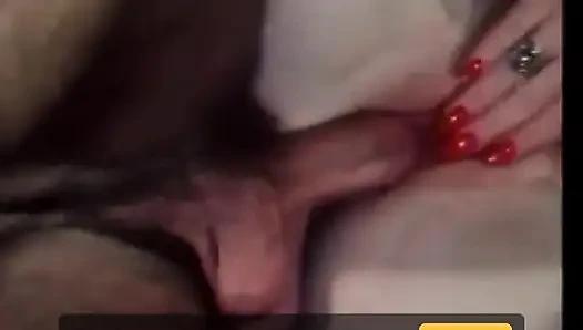 Cewek cantik mengisap kontol Randy dicrot setelah memeknya dientot