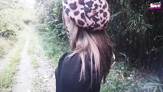 Cheerful Office Lady Grins Takes It to the Base and Savors a Throat Fini...