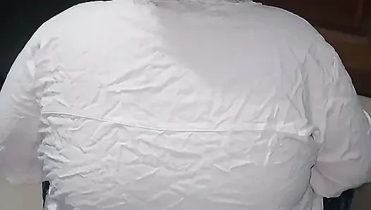 Hintli seksi kamera kızı