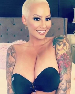 Amber Rose