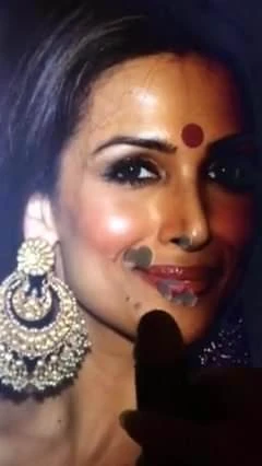 Malaika Arora cummed lips