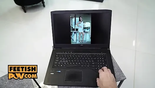 Alyssa bounty muasin kamu dengan kaki dan memeknya yang super liar - itspov