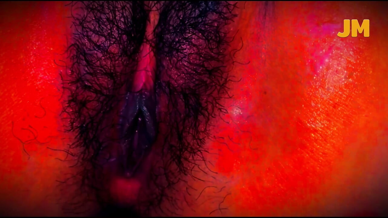 Kmerski par se na vodopadu Chon Los - drugi put posjećen na ovome(19. listopada 2025.)