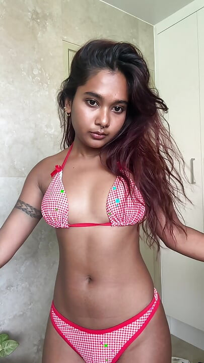 Watch this small desi girl Mia Z try on cute lingerie
