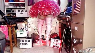 Dziwka tańczy z powolnymi majtkami QOS maminsynek striptiz w różowym tutu i 9"BBC DZIWka platformy szpilki buty.