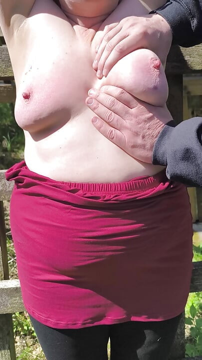 Tits banging on high stand