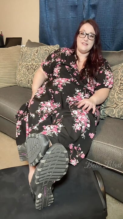 Stepmoms Dry Feet My Sweet Boy Just Cant Resist