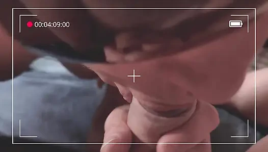 Es gibt keine frau auf der welt, die wie meine schöne stieftochter Dada Deville fickt