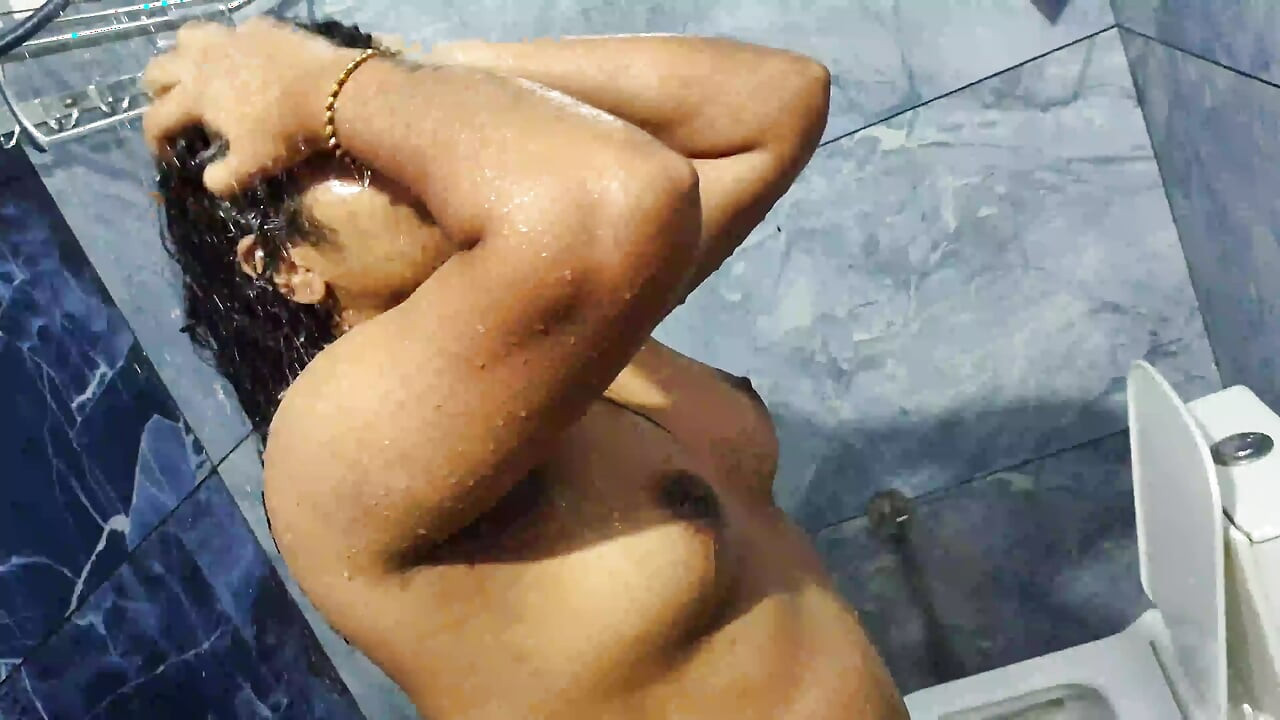 Vaishnavy Bath Full Nude