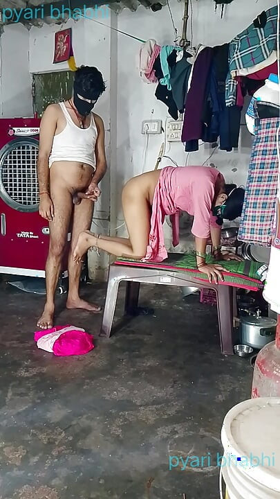 Best ass fucked in doggy style in Hindi audio desi girl fun fucking screaming started after taking the whole land.
