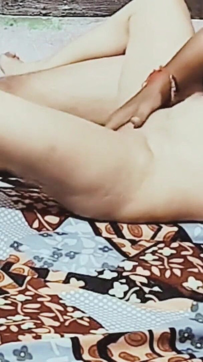 Zadivljujući trenutak iz "Desi Bhabhi Fucked with Her Jiju"