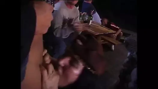 MILFs am feuer von großen schwänfen gefickt und in Mund und gesicht gespritzt