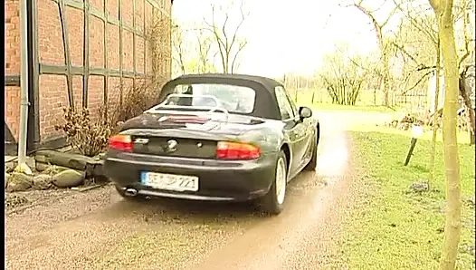 Olgun ve kızı amcık yalıyor