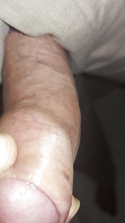 My best friend gives me handjob